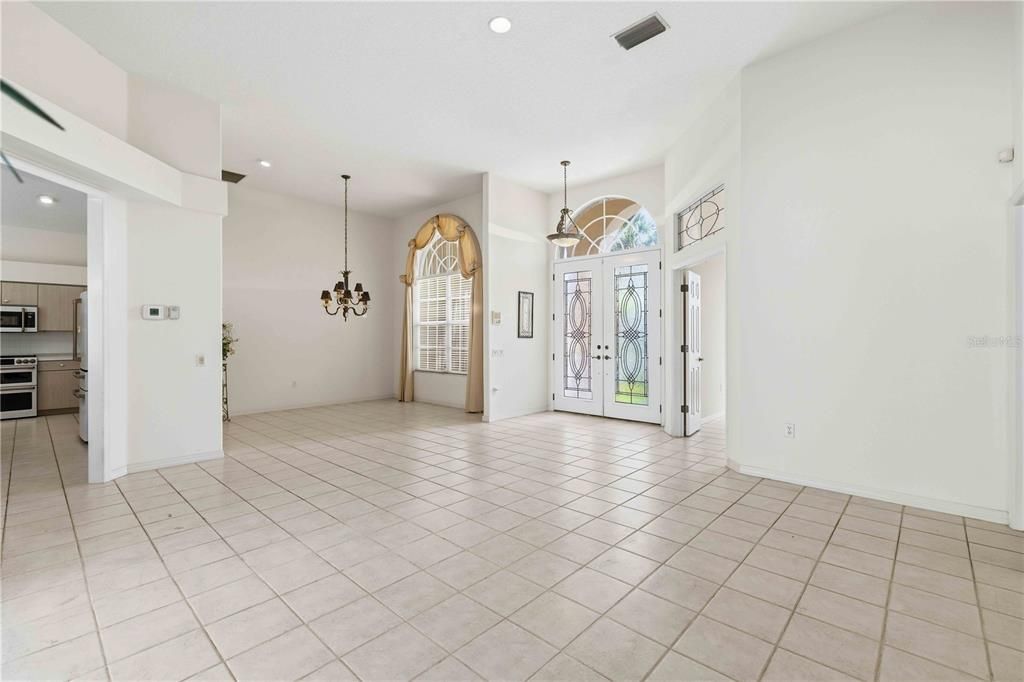 For Sale: $1,250,000 (4 beds, 3 baths, 2827 Square Feet)