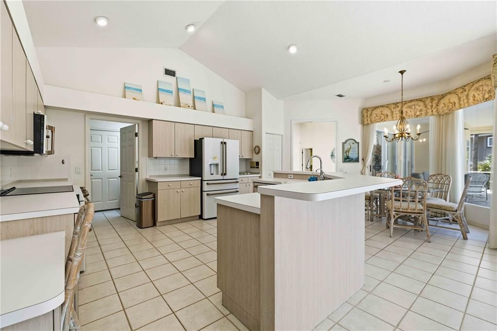 For Sale: $1,250,000 (4 beds, 3 baths, 2827 Square Feet)
