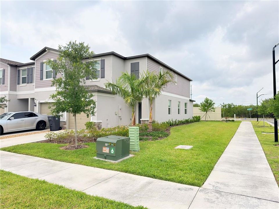 For Sale: $250,000 (2 beds, 2 baths, 1540 Square Feet)