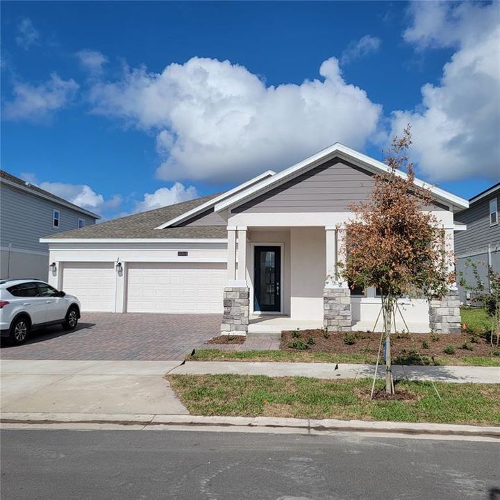 For Rent: $2,950 (4 beds, 3 baths, 2656 Square Feet)