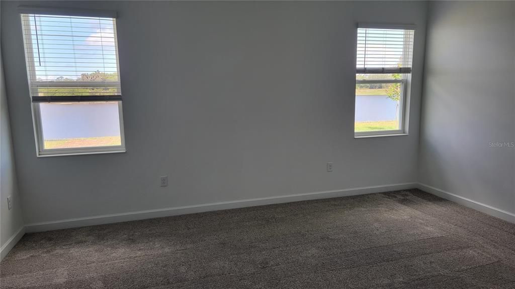 For Rent: $2,950 (4 beds, 3 baths, 2656 Square Feet)