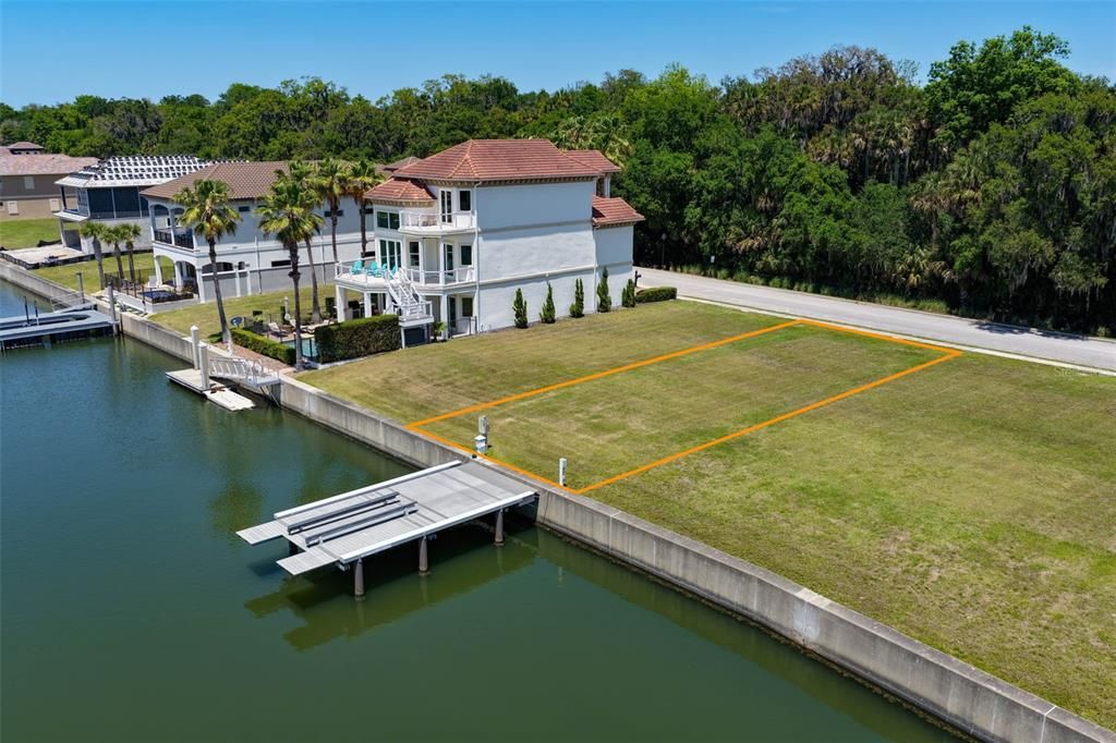 For Sale: $268,000 (0.11 acres)