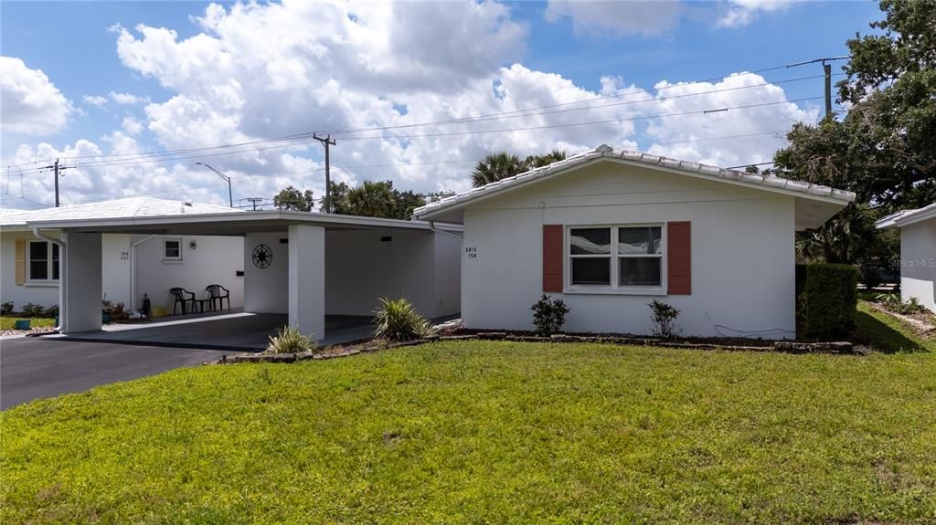 For Sale: $169,900 (2 beds, 2 baths, 1055 Square Feet)