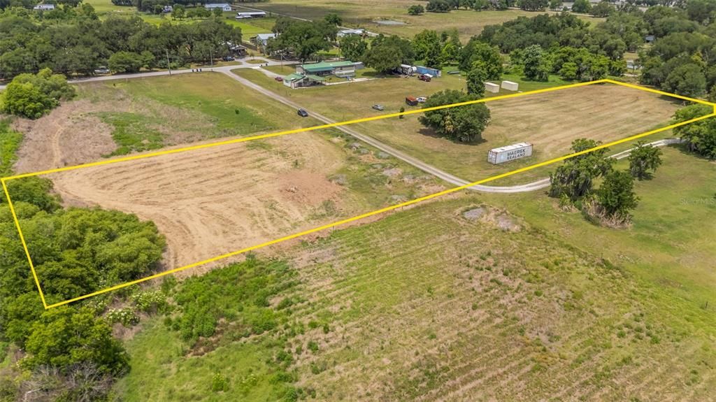 En Venta: $225,000 (3.07 acres)