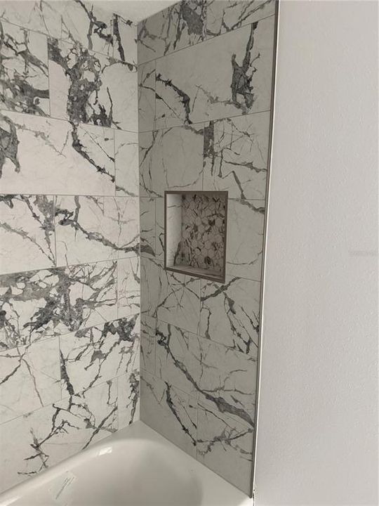 En Venta: $285,000 (3 camas, 2 baños, 1511 Pies cuadrados)