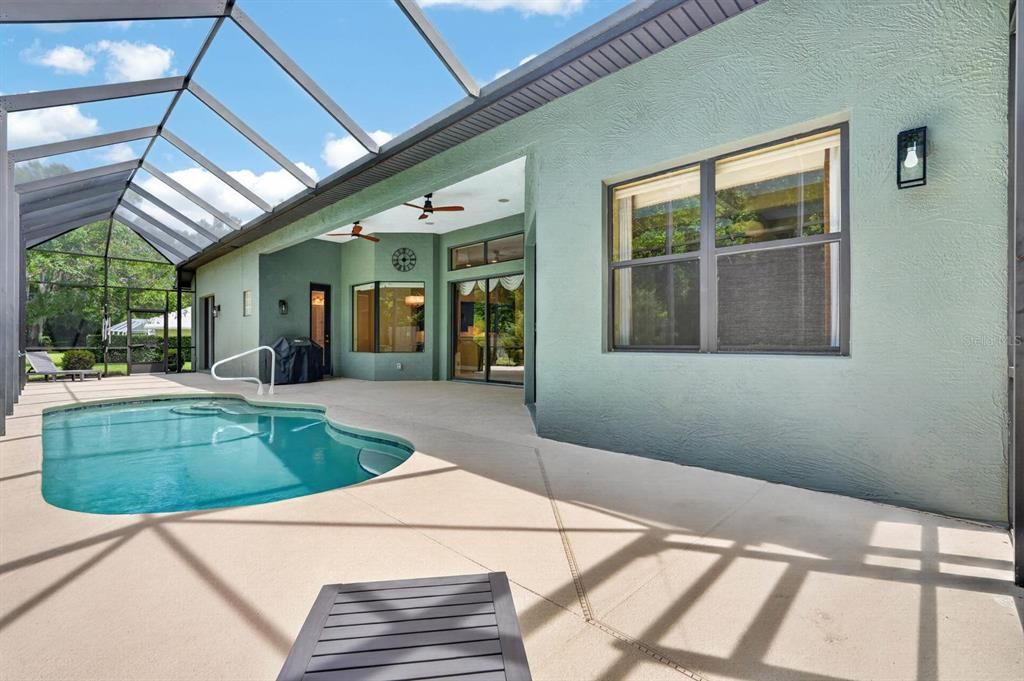 For Sale: $679,900 (4 beds, 4 baths, 2863 Square Feet)