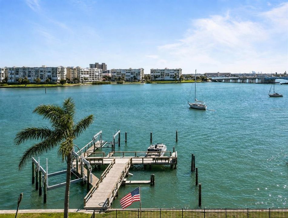 For Sale: $149,999 (1 beds, 1 baths, 435 Square Feet)
