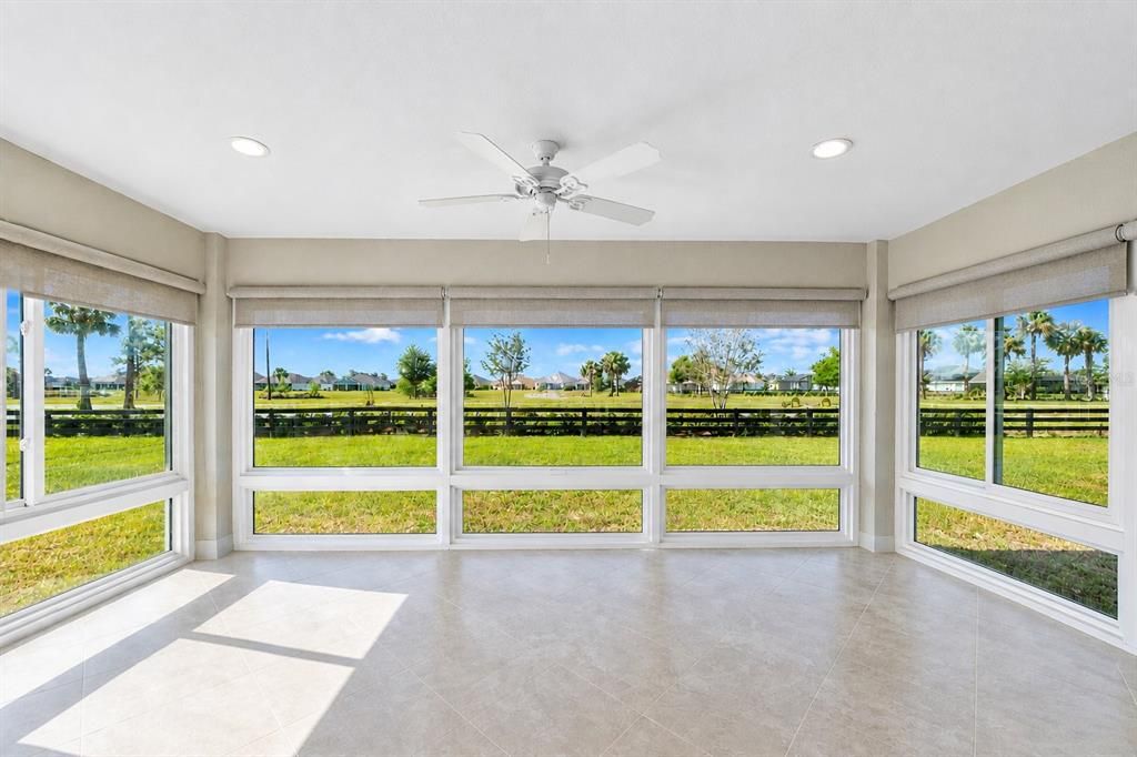 En Venta: $499,000 (3 camas, 2 baños, 1569 Pies cuadrados)