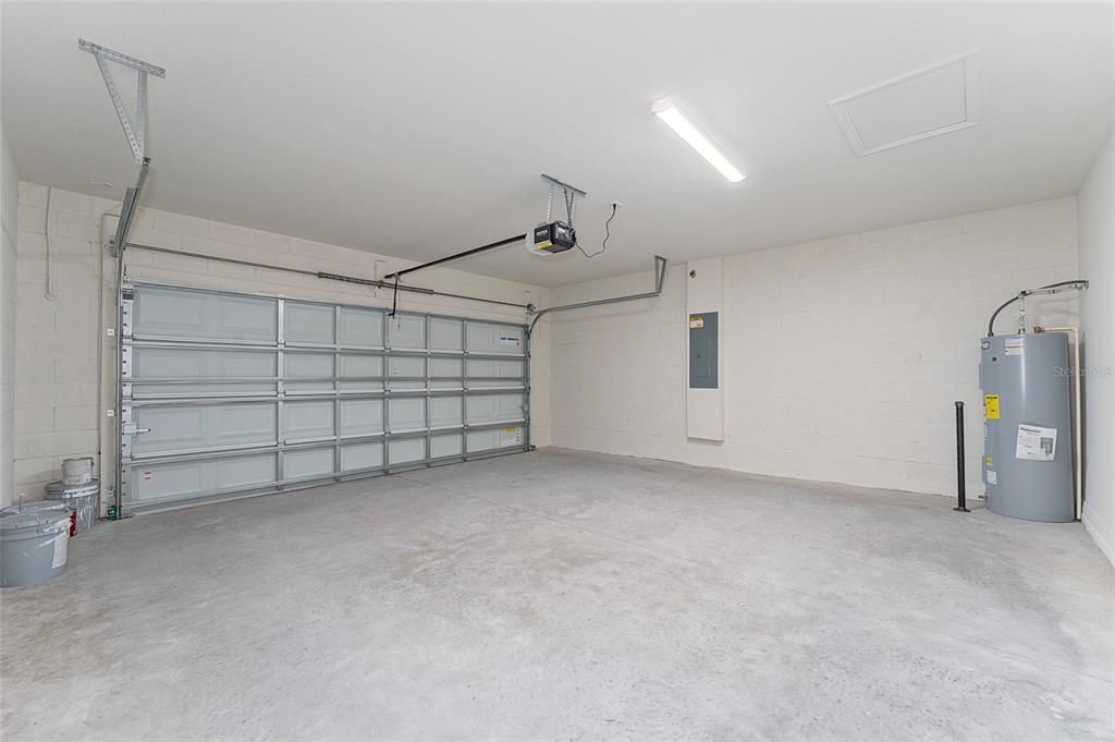 For Rent: $2,450 (4 beds, 2 baths, 1580 Square Feet)