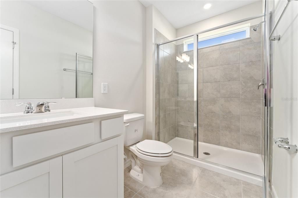 For Rent: $2,450 (4 beds, 2 baths, 1580 Square Feet)