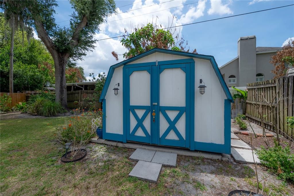 Activo con contrato: $400,000 (3 camas, 2 baños, 1290 Pies cuadrados)