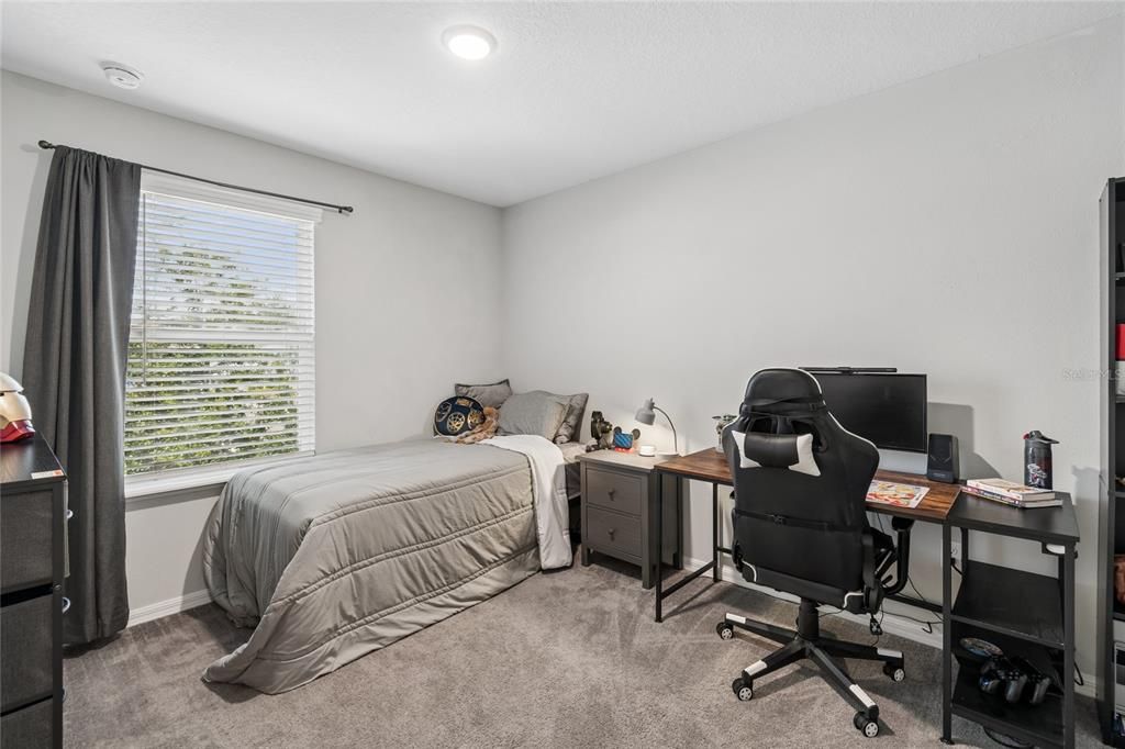 For Sale: $295,000 (3 beds, 2 baths, 1635 Square Feet)