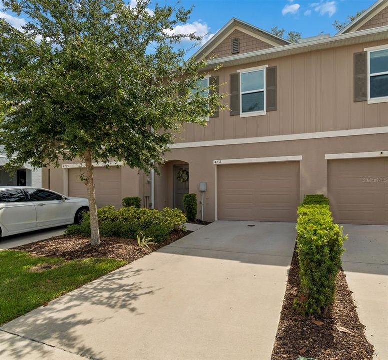For Sale: $295,000 (3 beds, 2 baths, 1635 Square Feet)