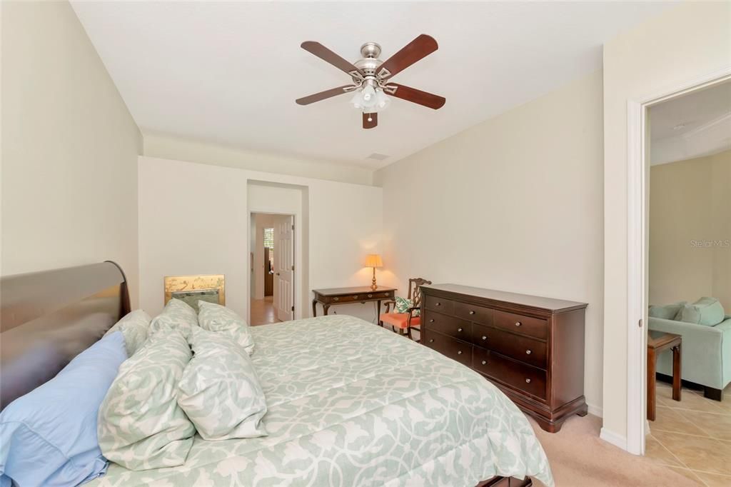 Active With Contract: $549,500 (4 beds, 3 baths, 2470 Square Feet)