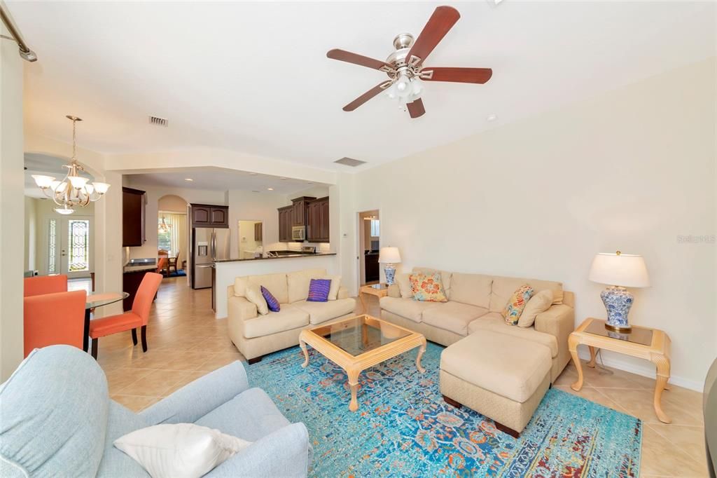 Active With Contract: $549,500 (4 beds, 3 baths, 2470 Square Feet)