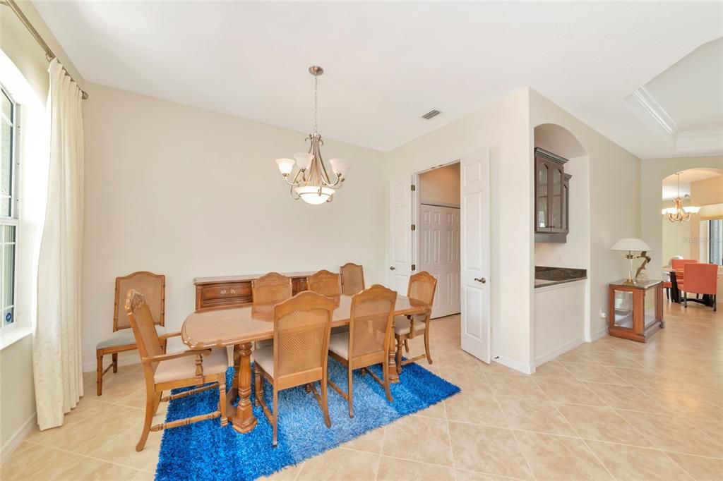 Active With Contract: $549,500 (4 beds, 3 baths, 2470 Square Feet)