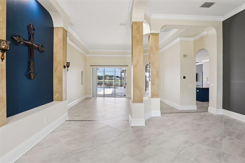 For Sale: $970,000 (5 beds, 4 baths, 3359 Square Feet)
