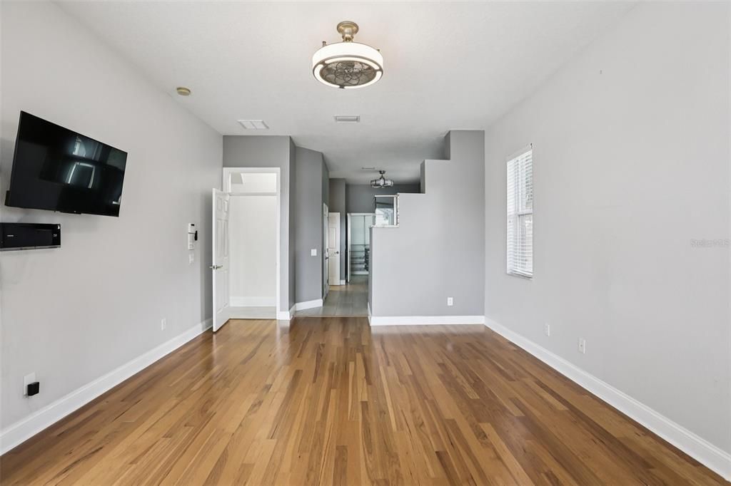 For Sale: $970,000 (5 beds, 4 baths, 3359 Square Feet)