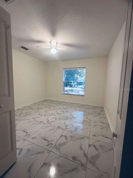 En Renta: $2,000 (3 camas, 2 baños, 1575 Pies cuadrados)