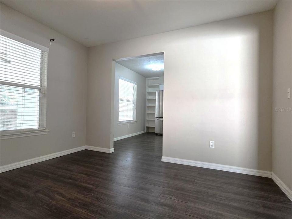 For Sale: $340,000 (3 beds, 2 baths, 1495 Square Feet)