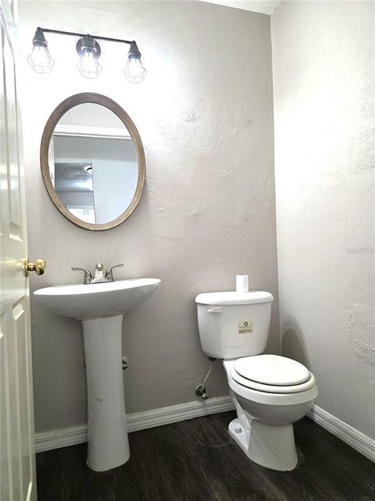 For Sale: $340,000 (3 beds, 2 baths, 1495 Square Feet)