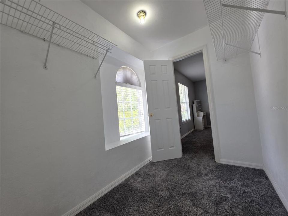 For Sale: $340,000 (3 beds, 2 baths, 1495 Square Feet)