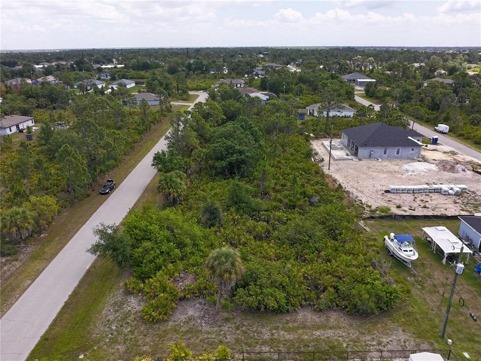 Activo con contrato: $20,000 (0.23 acres)