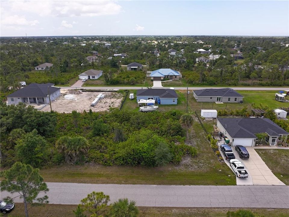 Activo con contrato: $20,000 (0.23 acres)