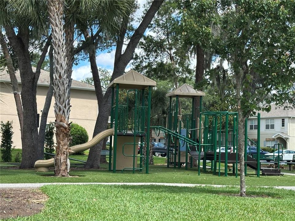 For Rent: $1,700 (2 beds, 2 baths, 1216 Square Feet)