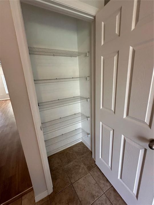 For Rent: $1,700 (2 beds, 2 baths, 1216 Square Feet)