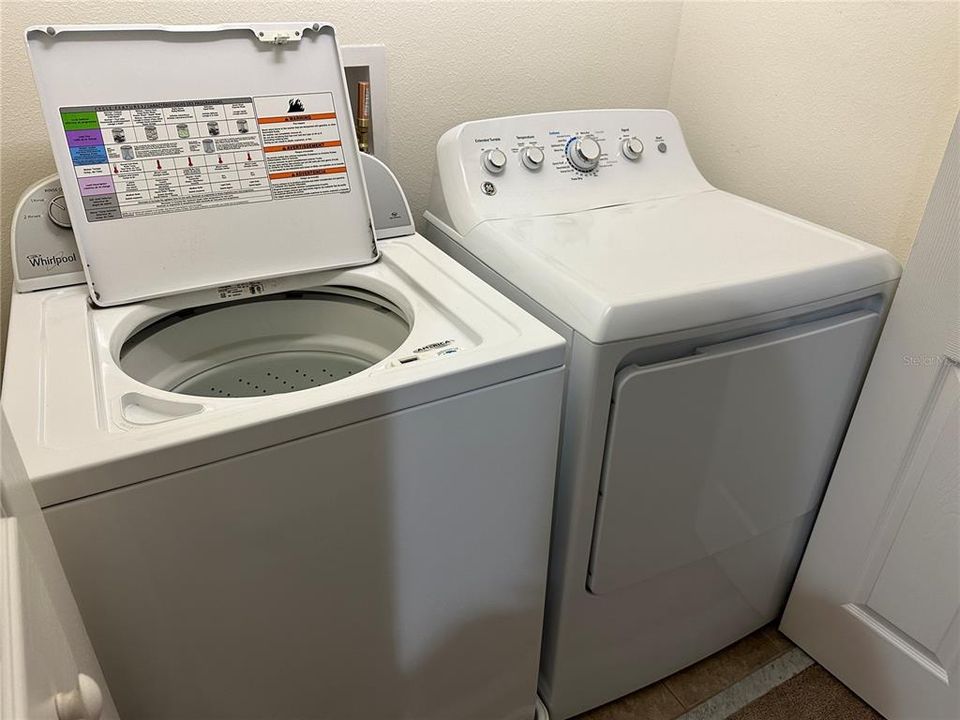 For Rent: $1,700 (2 beds, 2 baths, 1216 Square Feet)