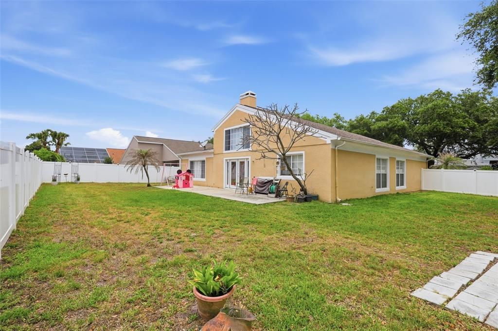 En Venta: $680,000 (4 camas, 2 baños, 2656 Pies cuadrados)