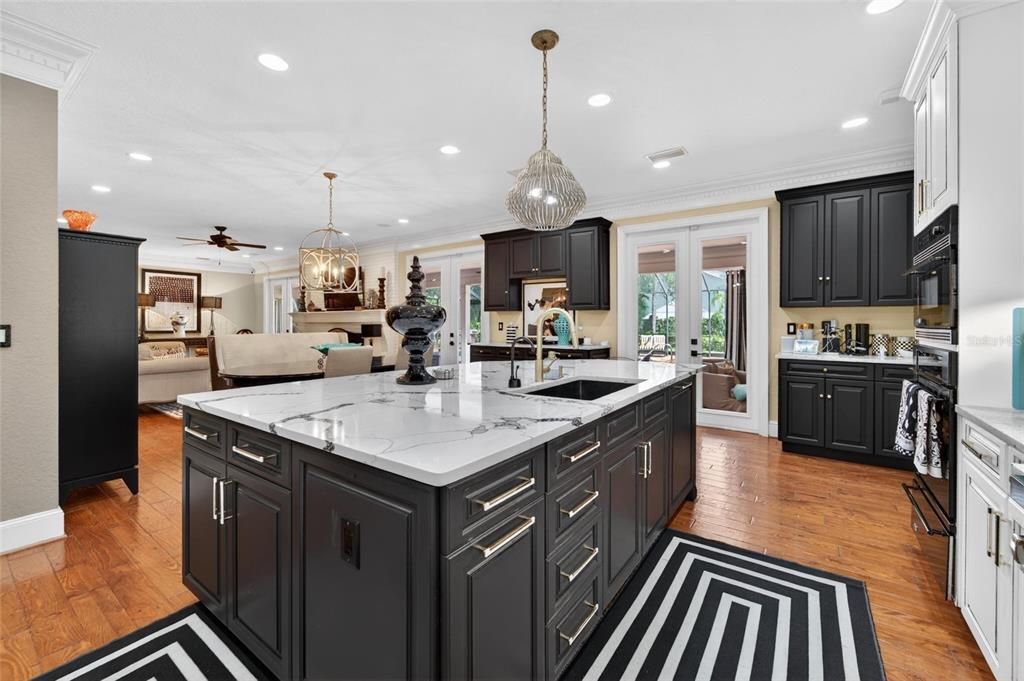 For Sale: $2,700,000 (4 beds, 5 baths, 4754 Square Feet)