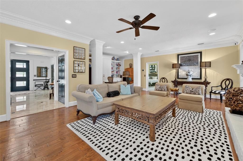 For Sale: $2,700,000 (4 beds, 5 baths, 4754 Square Feet)