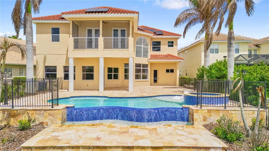 На продажу: $1,900,000 (6 спален, 4 ванн, 4829 Квадратных фут)