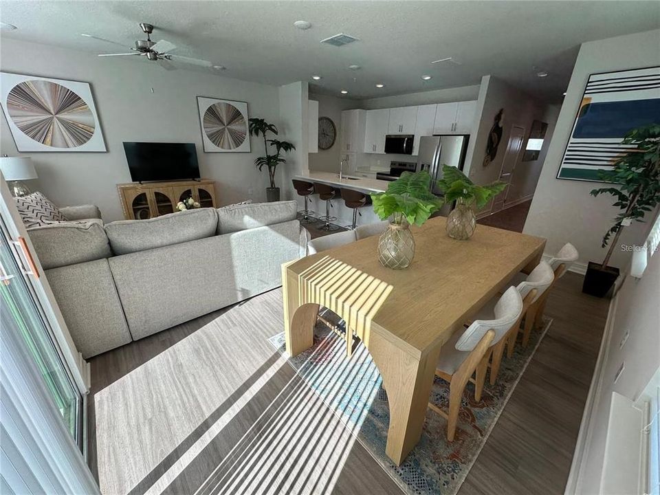 For Rent: $2,395 (3 beds, 2 baths, 2139 Square Feet)