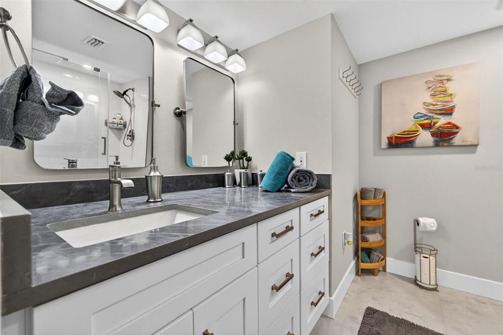 For Sale: $869,000 (3 beds, 3 baths, 2325 Square Feet)