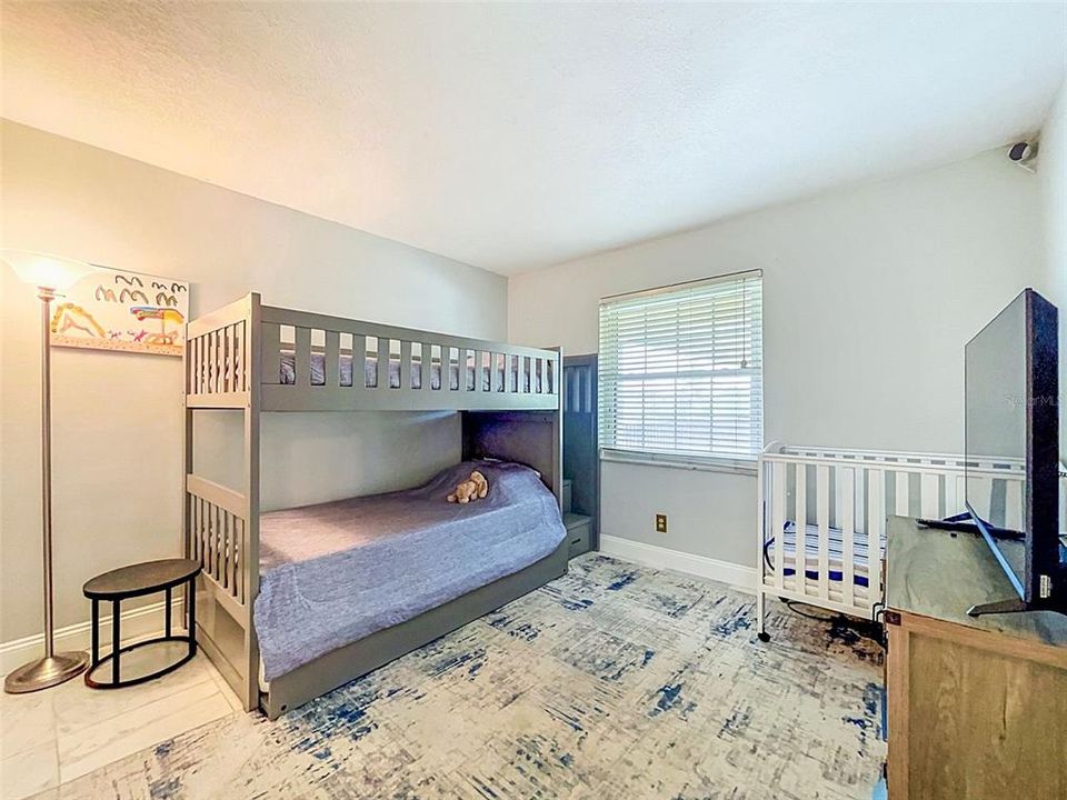 En Venta: $299,888 (2 camas, 2 baños, 928 Pies cuadrados)