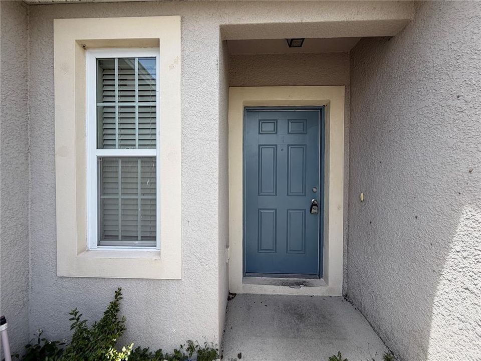 En Venta: $245,000 (3 camas, 2 baños, 1592 Pies cuadrados)