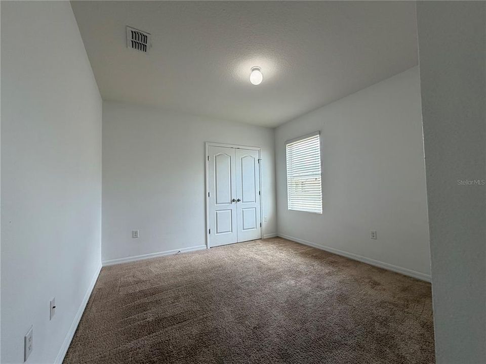 En Venta: $245,000 (3 camas, 2 baños, 1592 Pies cuadrados)