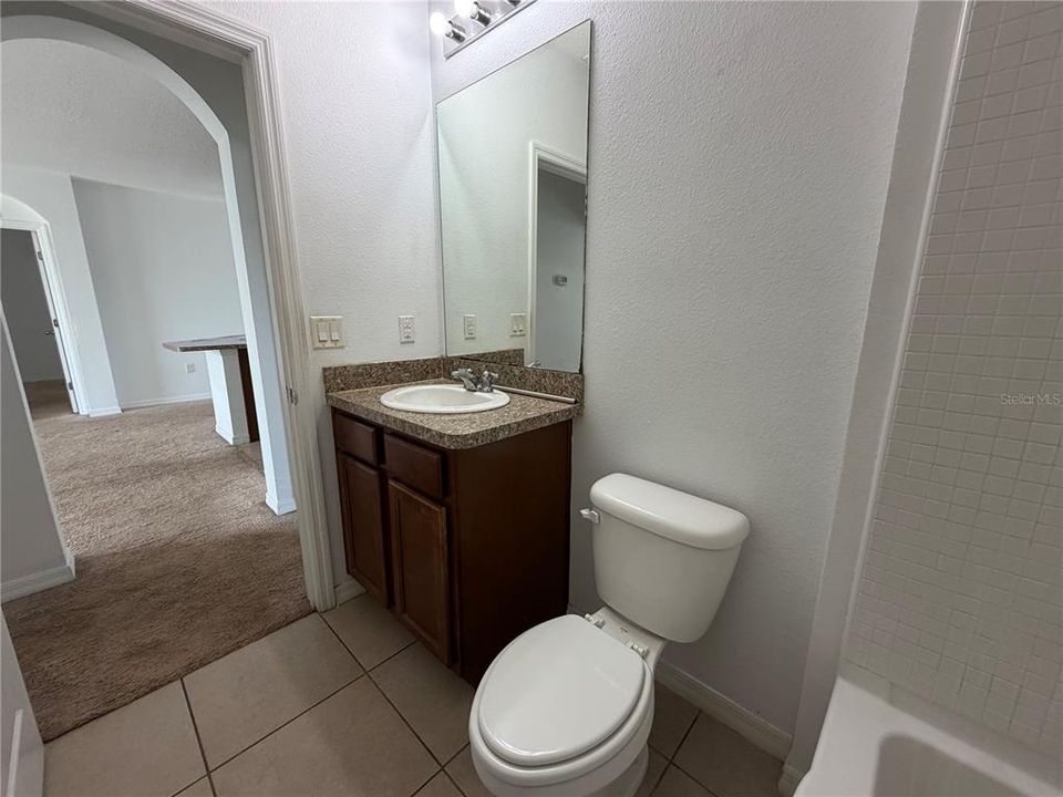 En Venta: $245,000 (3 camas, 2 baños, 1592 Pies cuadrados)