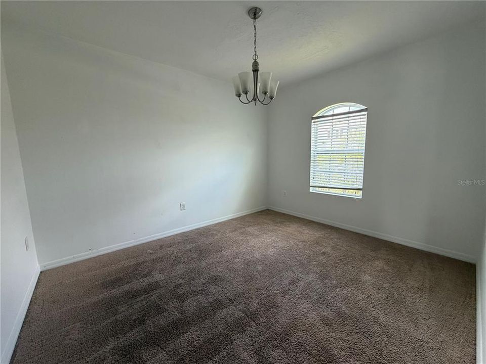 En Venta: $245,000 (3 camas, 2 baños, 1592 Pies cuadrados)