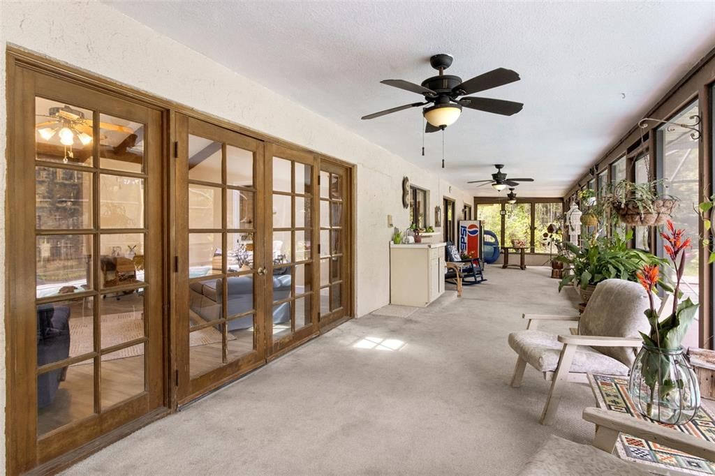For Sale: $1,100,000 (4 beds, 2 baths, 2426 Square Feet)