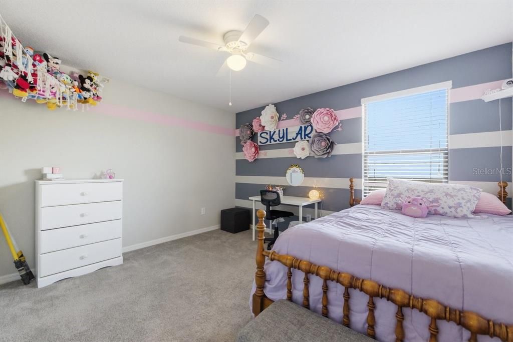 Active With Contract: $374,900 (5 beds, 2 baths, 2415 Square Feet)