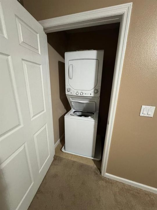 En Renta: $1,950 (3 camas, 2 baños, 1500 Pies cuadrados)