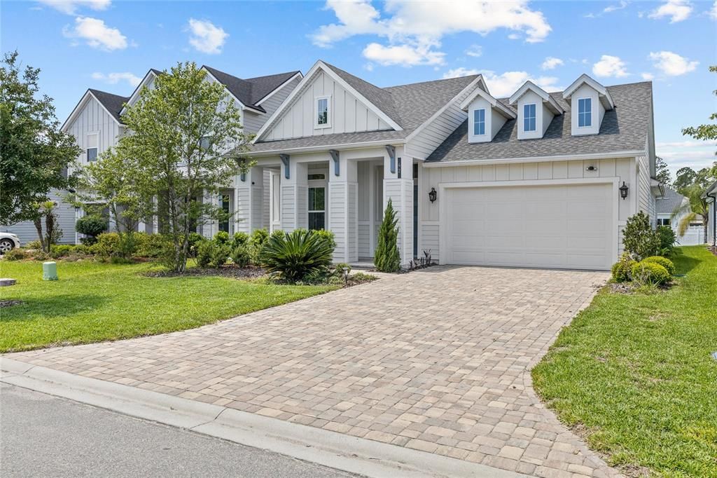 For Sale: $599,900 (4 beds, 3 baths, 2245 Square Feet)