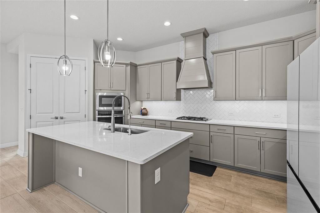 For Sale: $599,900 (4 beds, 3 baths, 2245 Square Feet)