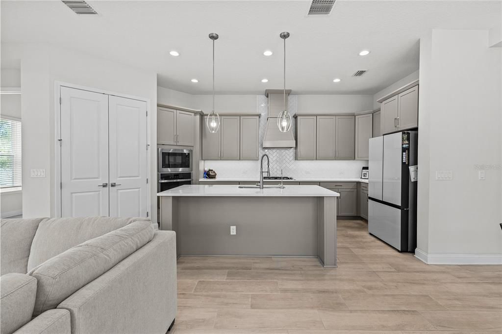 For Sale: $599,900 (4 beds, 3 baths, 2245 Square Feet)