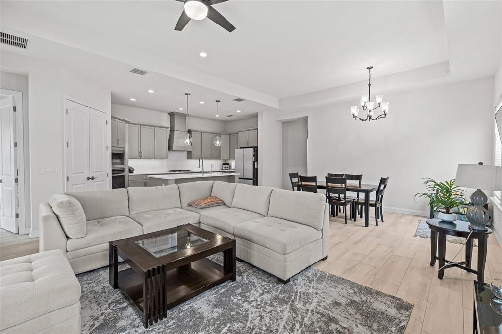 For Sale: $599,900 (4 beds, 3 baths, 2245 Square Feet)