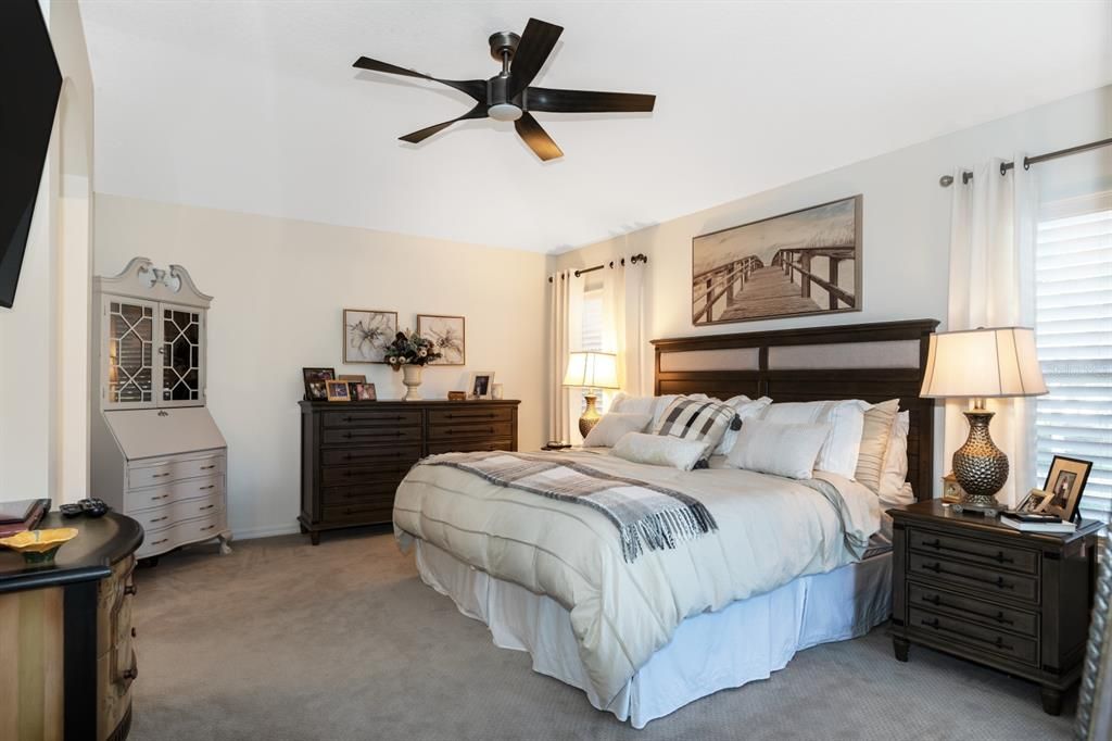 Activo con contrato: $299,900 (3 camas, 2 baños, 1490 Pies cuadrados)